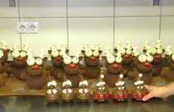Weihnachtsfiguren aus Vollmilchschokolade – Konditorei Regensburger